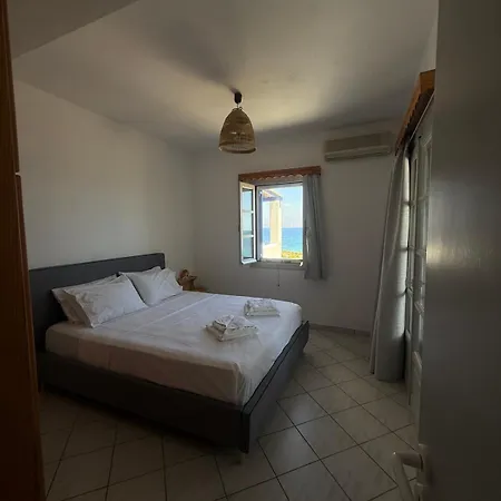 Coral Nest Apartamento Logaras